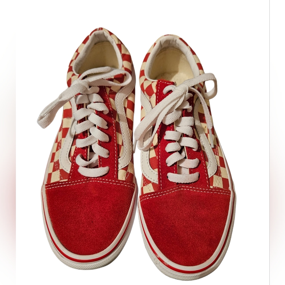 Vans “Old Skool” Red and White Checkered suede Athletic Shoes NWOT
